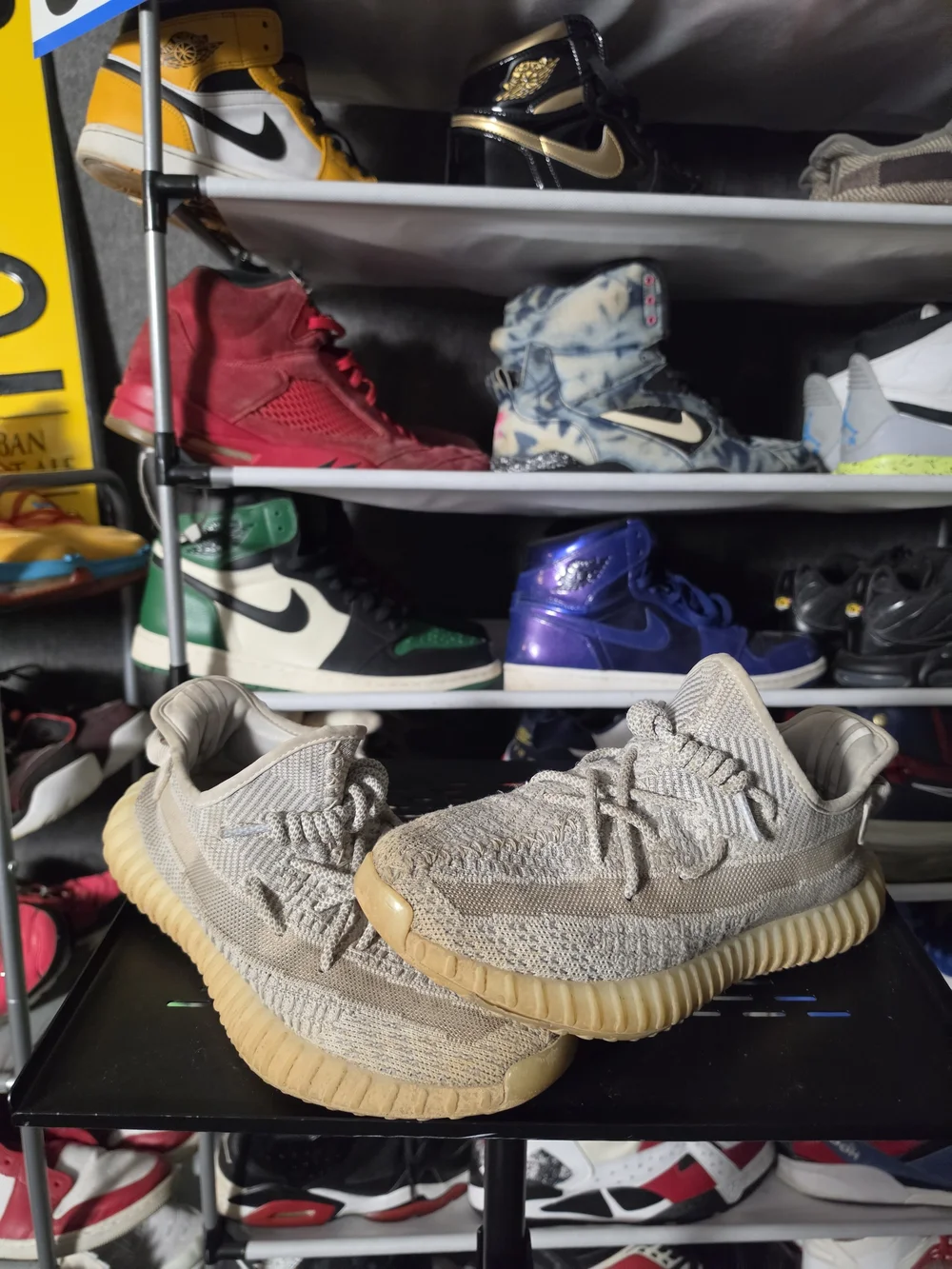 🔥 adidas Yeezy Boozt 350 Men Size 8  Beige Knit Athletic Sneakers with Gum Sole